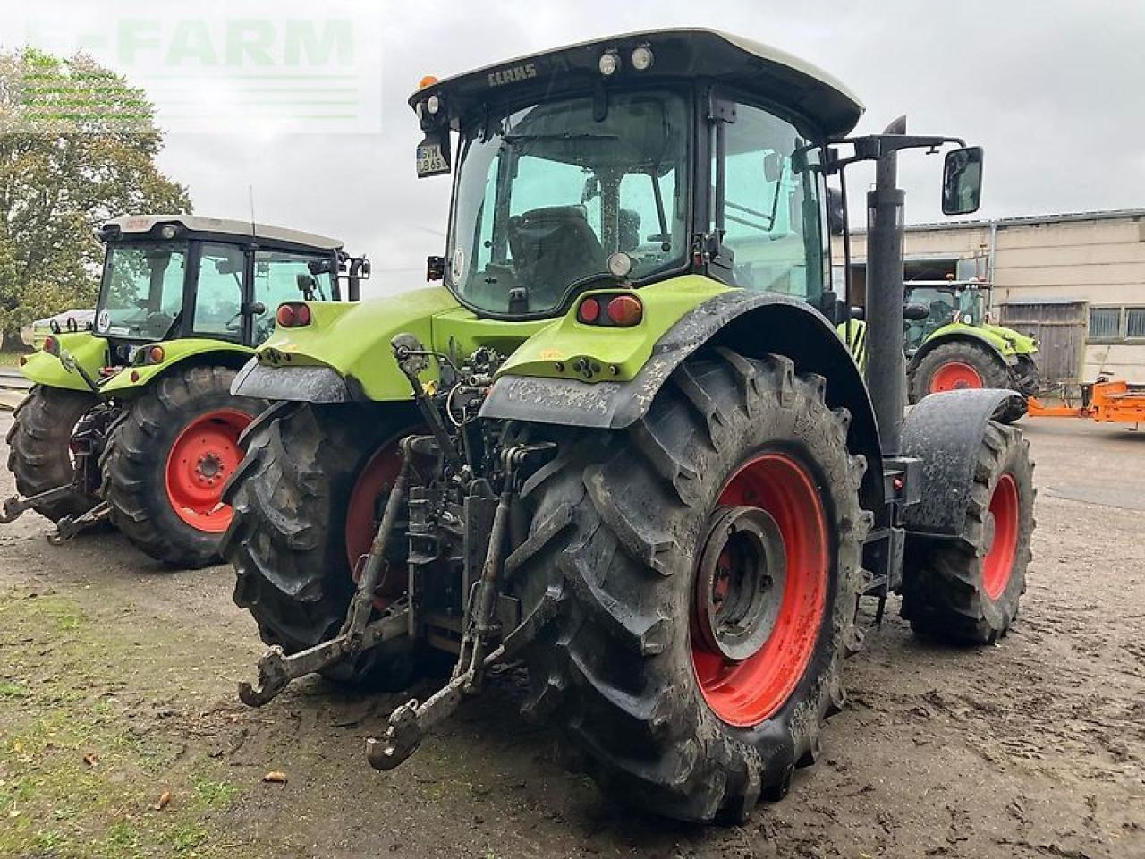 Tractor CLAAS arion 650