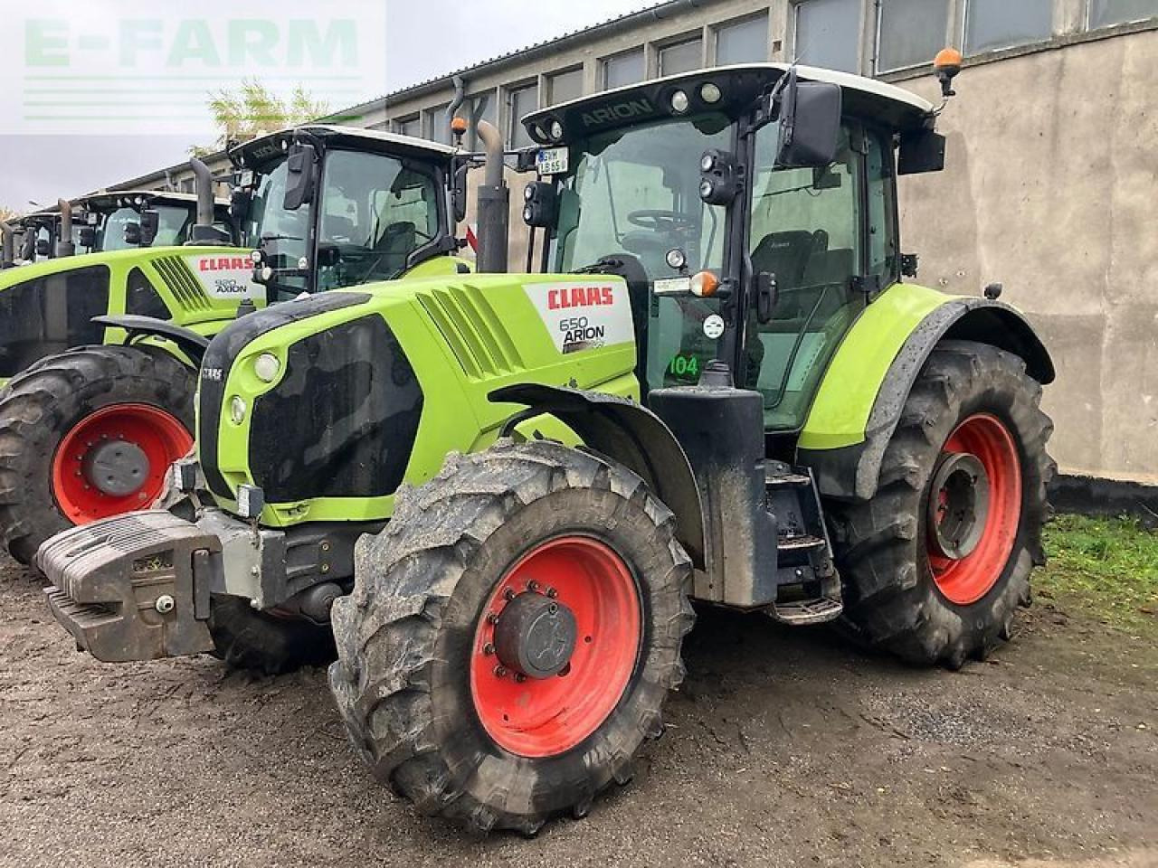 Tractor CLAAS arion 650