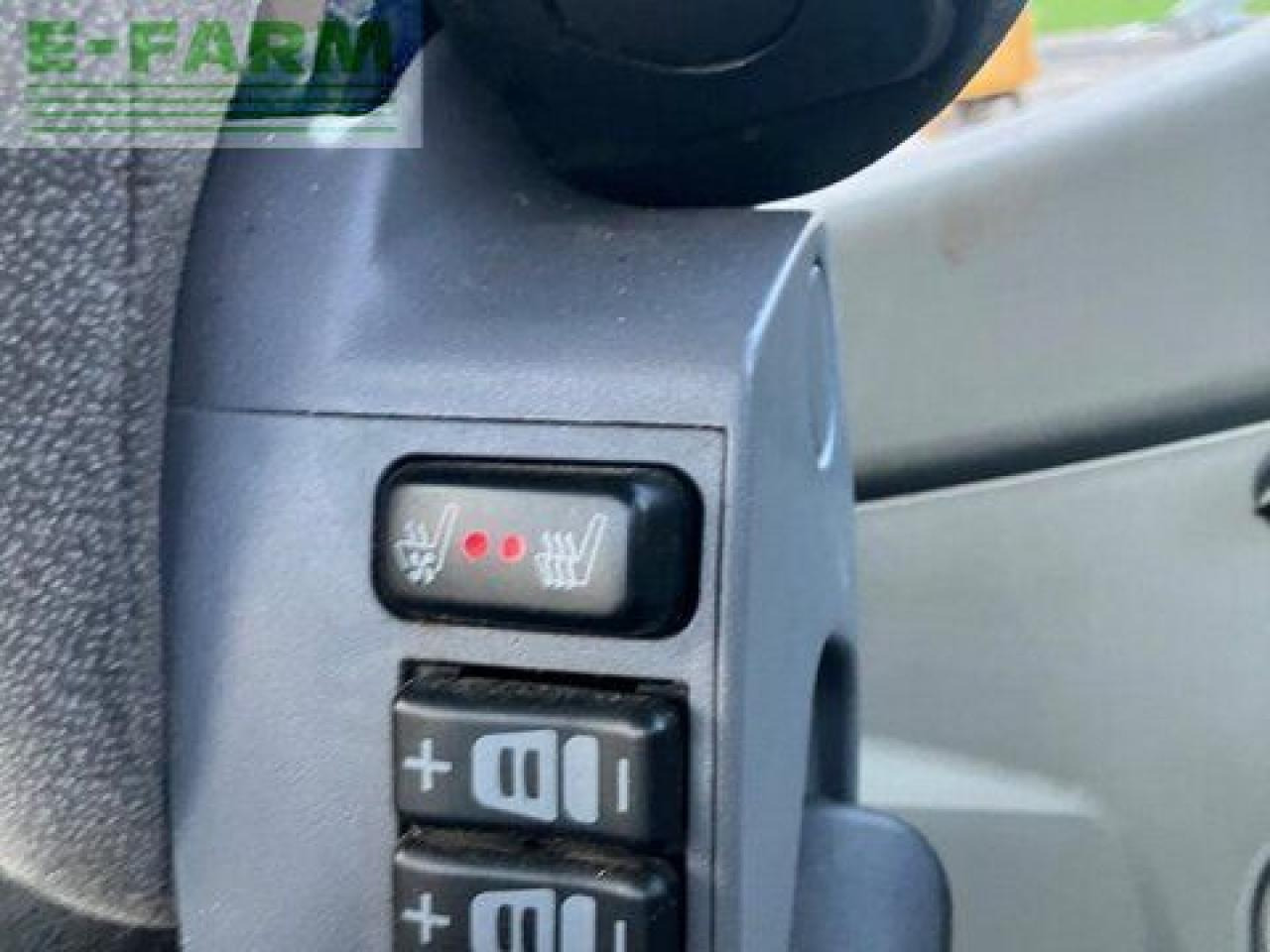 Tractor CLAAS arion 650 c-matic CMATIC CIS