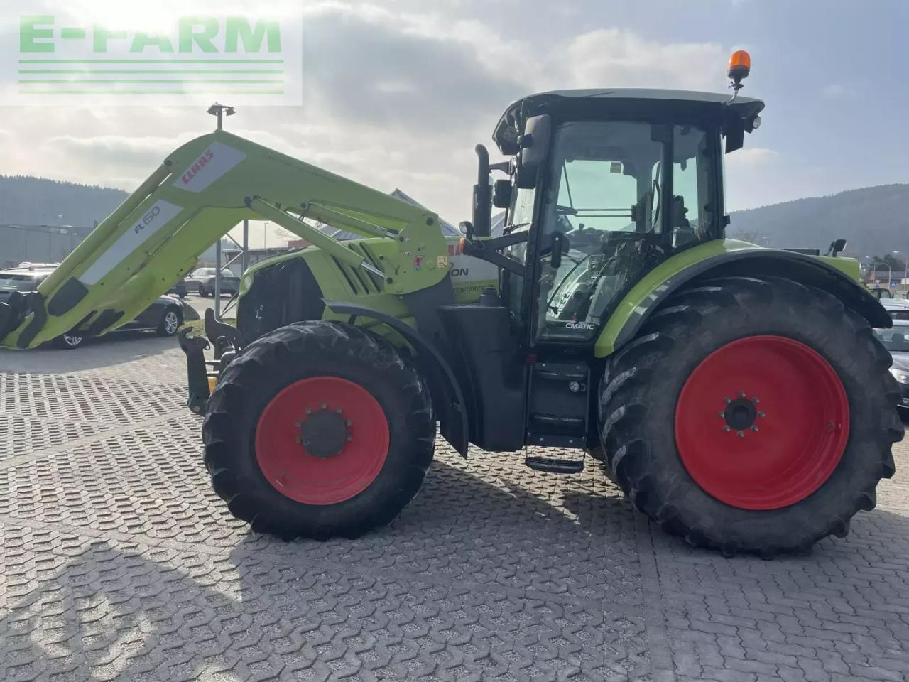 Tractor CLAAS arion 650 c-matic cebis CMATIC CEBIS