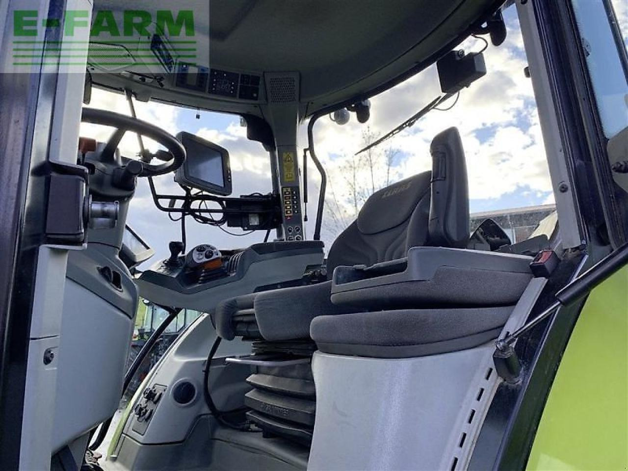 Tractor CLAAS arion 650 cebis CEBIS