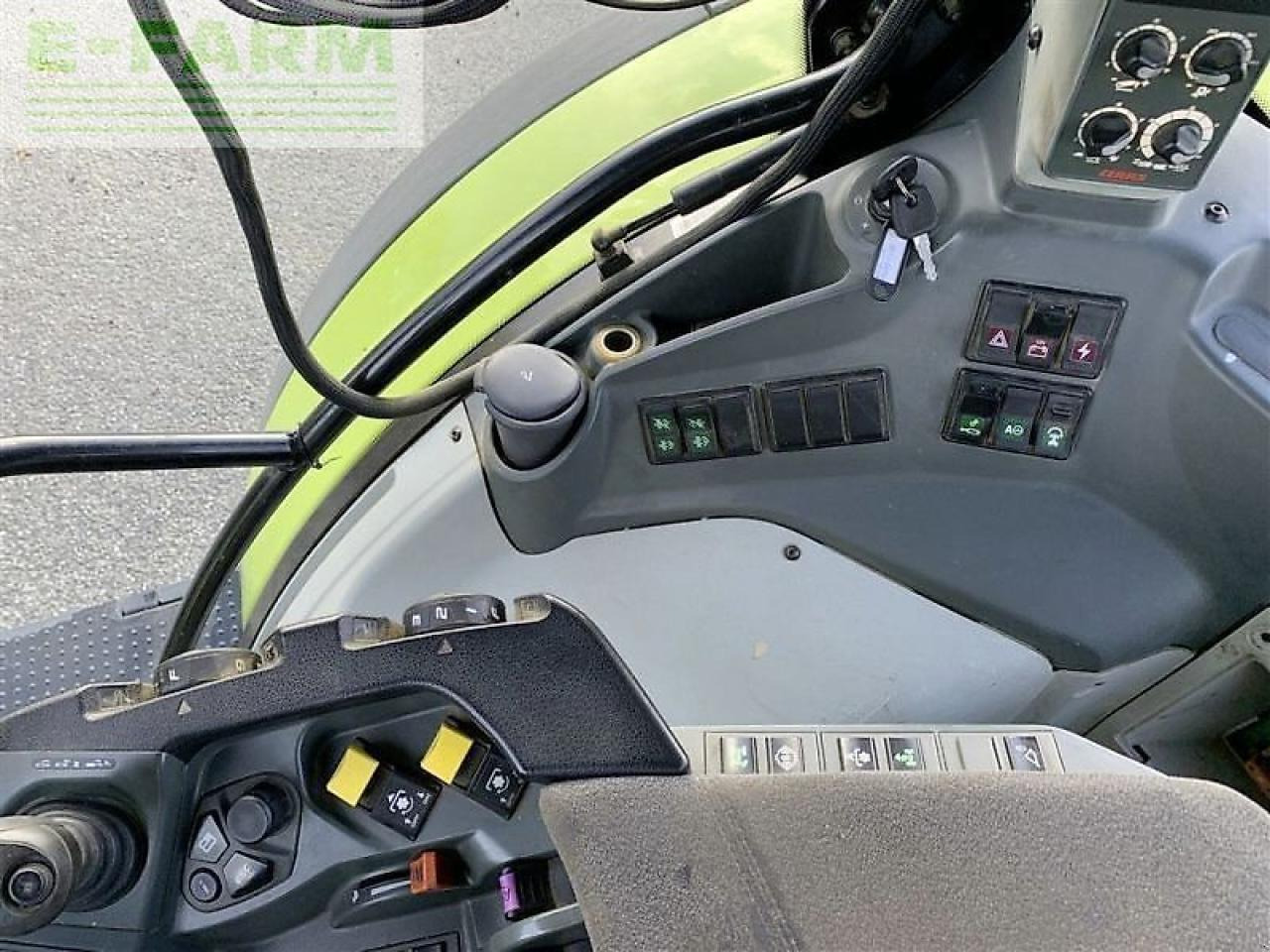 Tractor CLAAS arion 650 cebis CEBIS