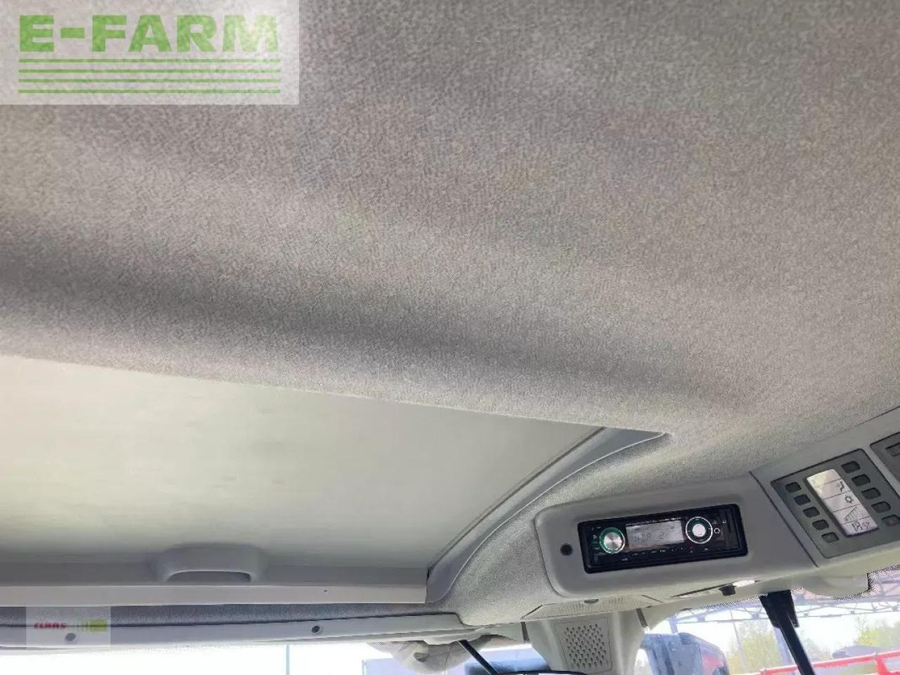 Tractor CLAAS arion 650 cebis CMATIC CEBIS