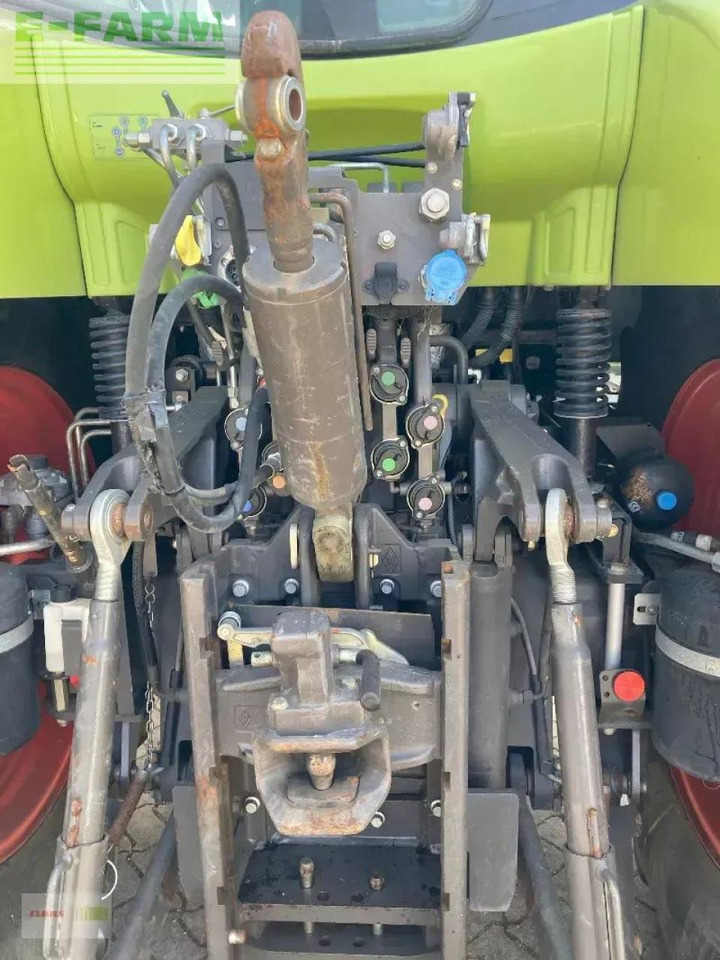 Tractor CLAAS arion 650 cebis CMATIC CEBIS