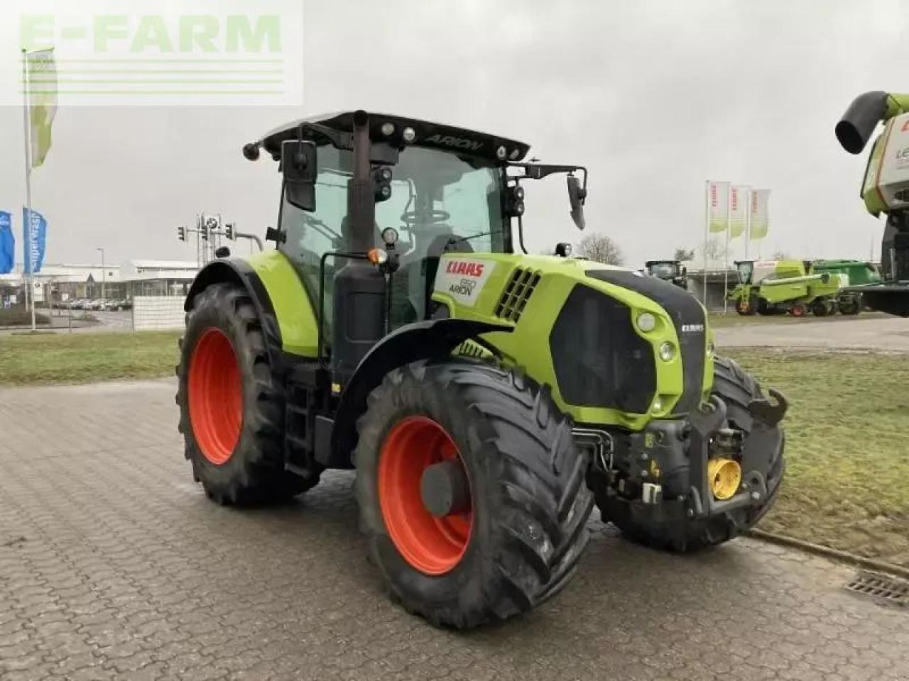 Tractor CLAAS arion 650 cis+ CIS+