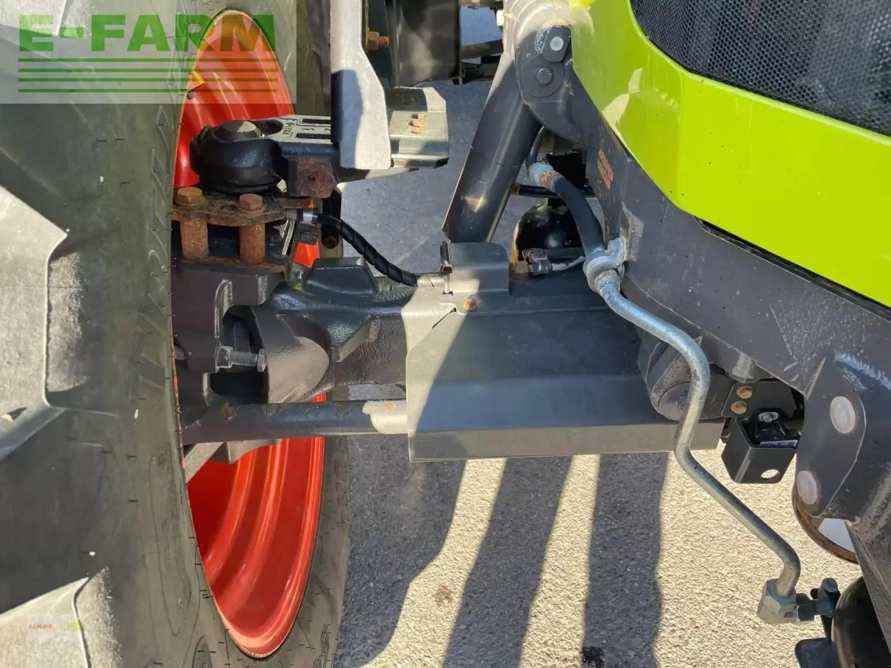 Tractor CLAAS arion 650 cis+ CIS+