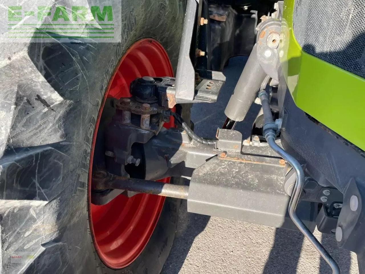 Tractor CLAAS arion 650 cis+ CIS+