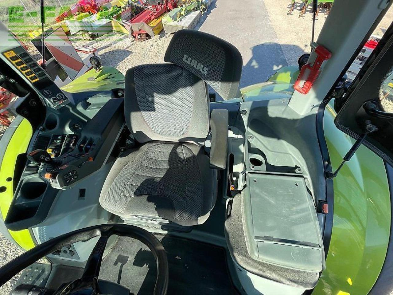 Tractor CLAAS arion 650 cis+ CIS+