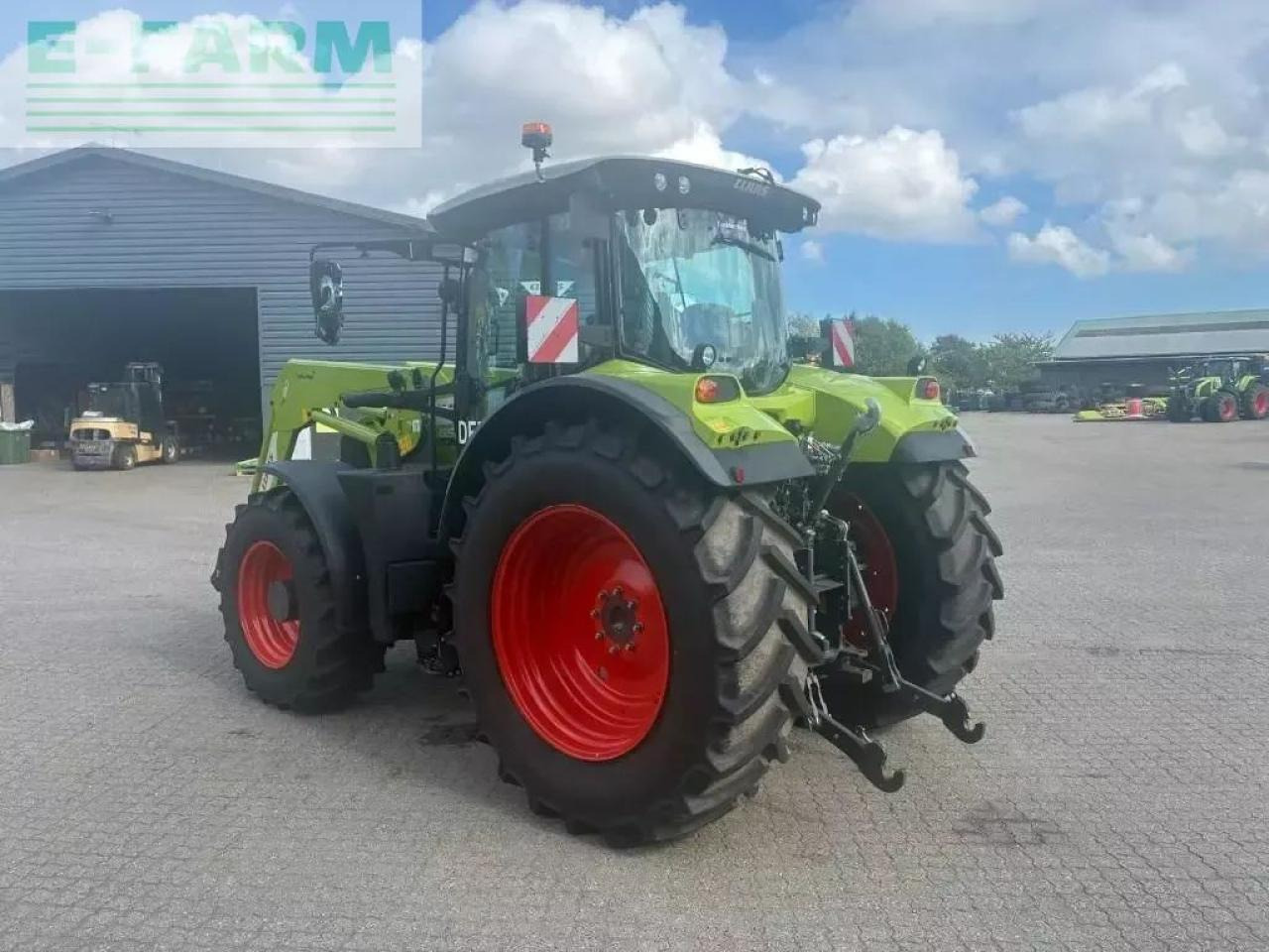 Tractor CLAAS arion 650 cis+ CIS+