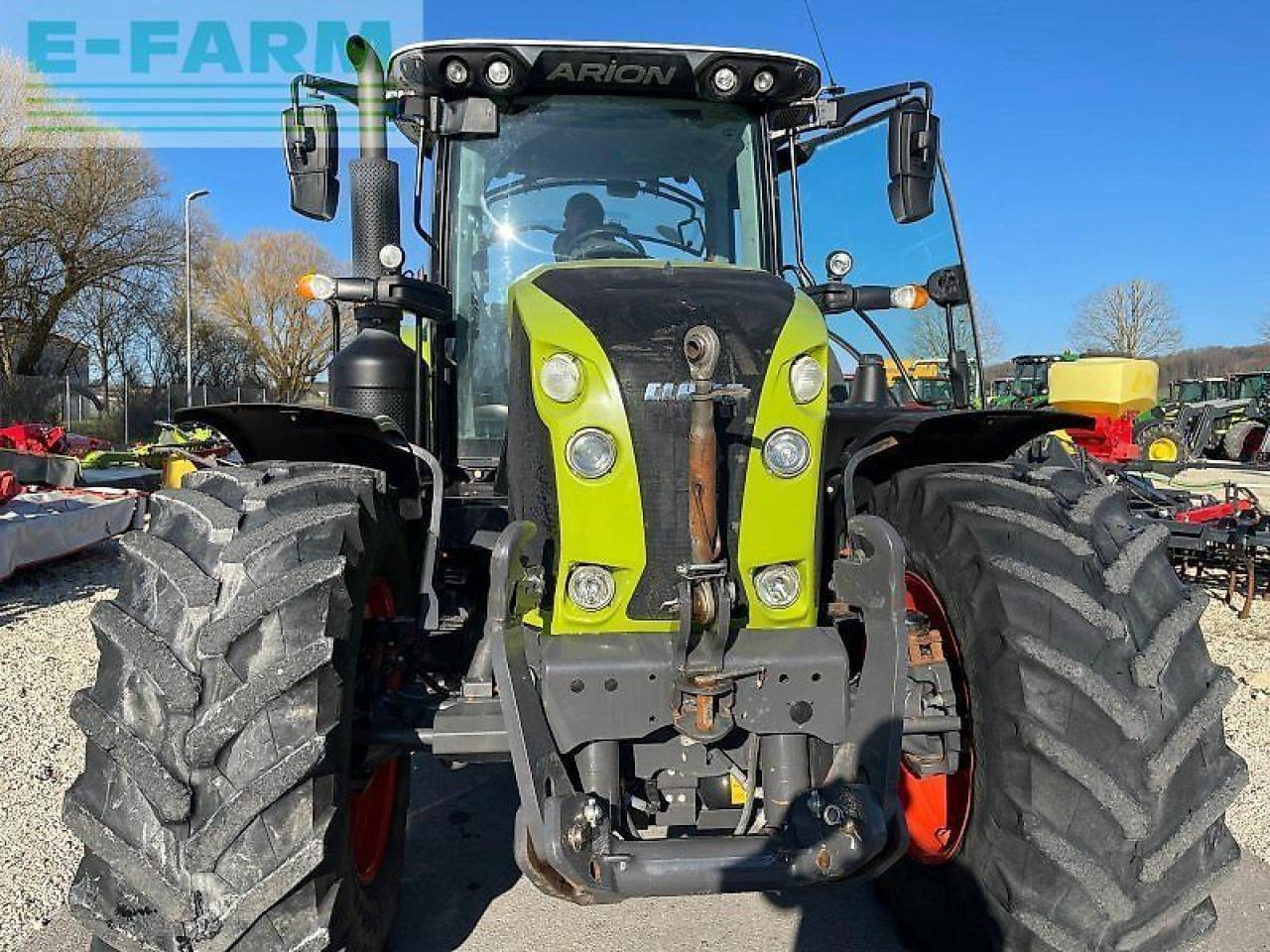 Tractor CLAAS arion 650 cis+ CIS+