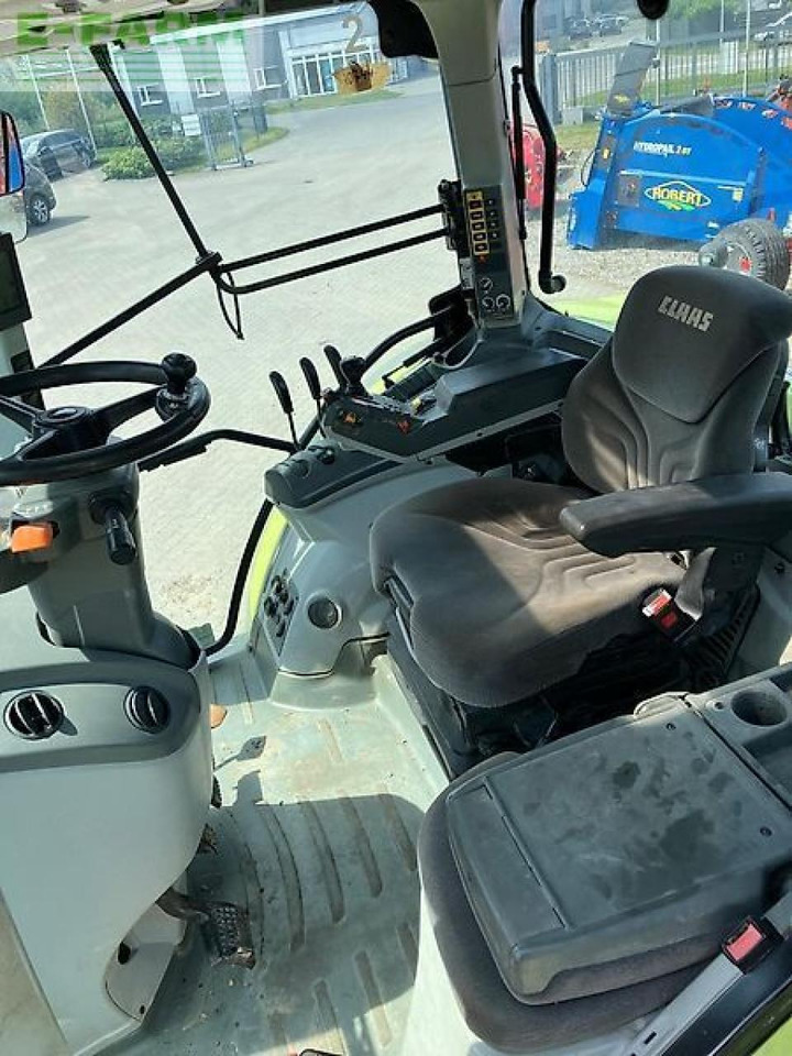 Tractor CLAAS arion 650 cis hexashift HEXASHIFT CIS