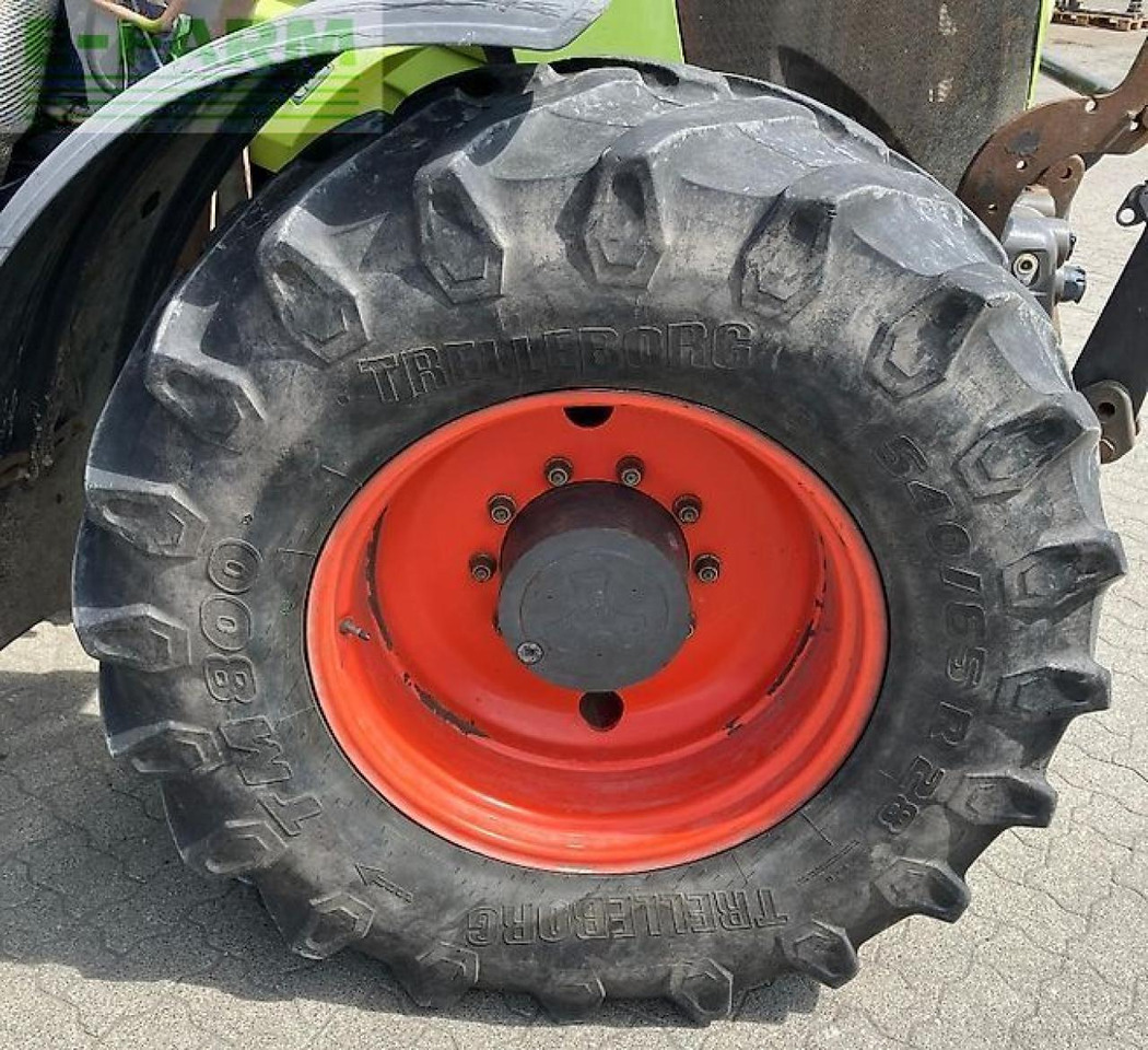 Tractor CLAAS arion 650 cis hexashift HEXASHIFT CIS