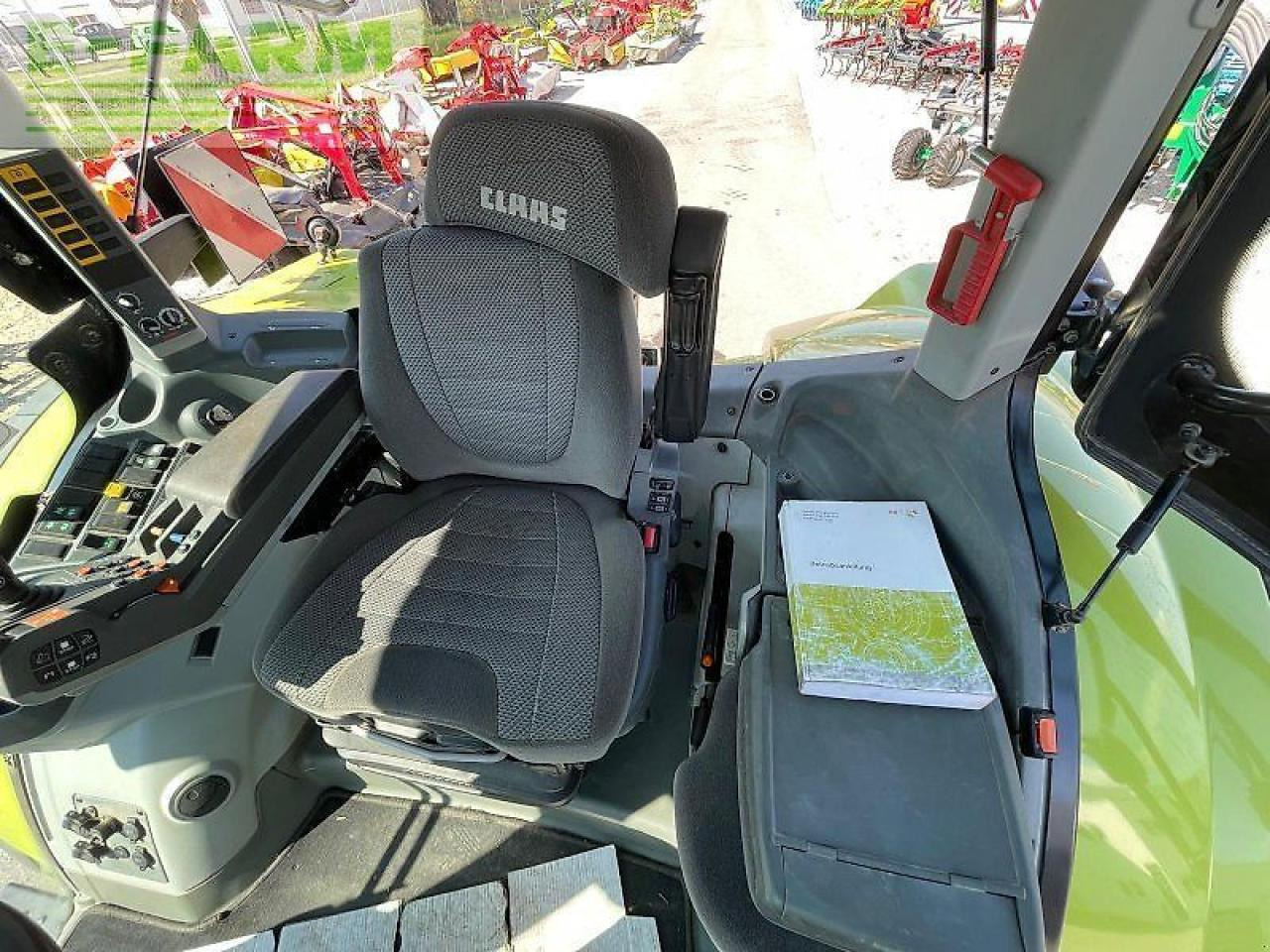 Tractor CLAAS arion 650 cis+ mit fl CIS+