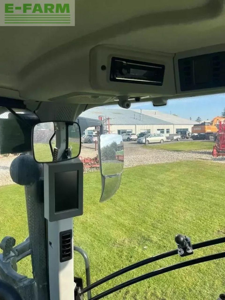 Tractor CLAAS arion 650 cmatic CMATIC