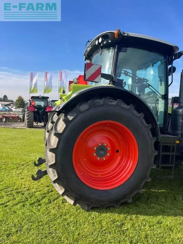 Tractor CLAAS arion 650 cmatic CMATIC