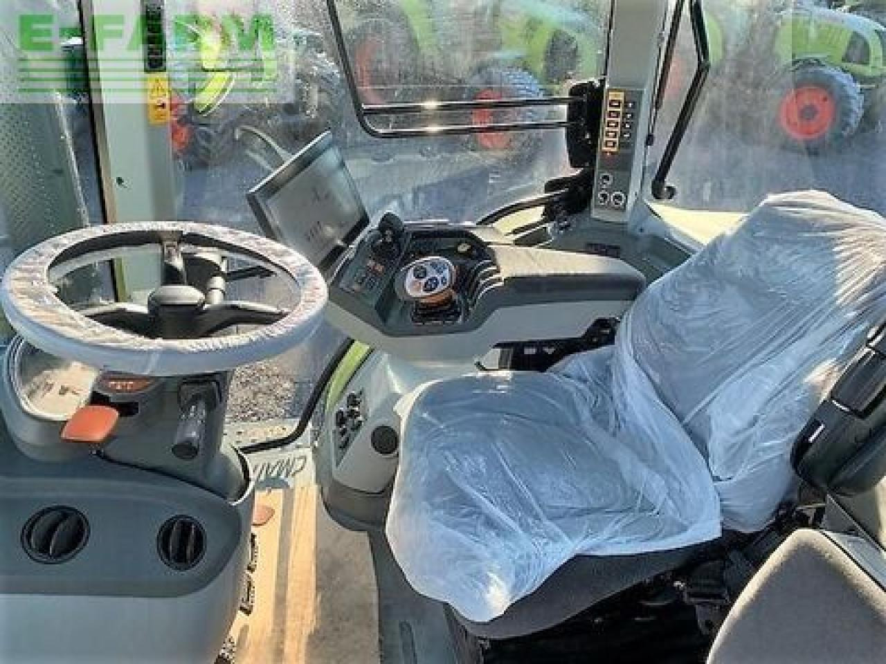 Tractor CLAAS arion 650 cmatic CMATIC
