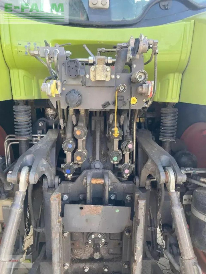 Tractor CLAAS arion 650 cmatic CMATIC