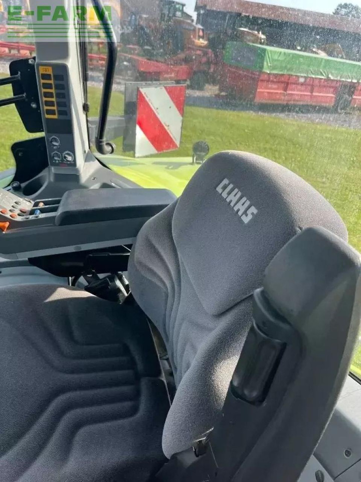 Tractor CLAAS arion 650 cmatic CMATIC