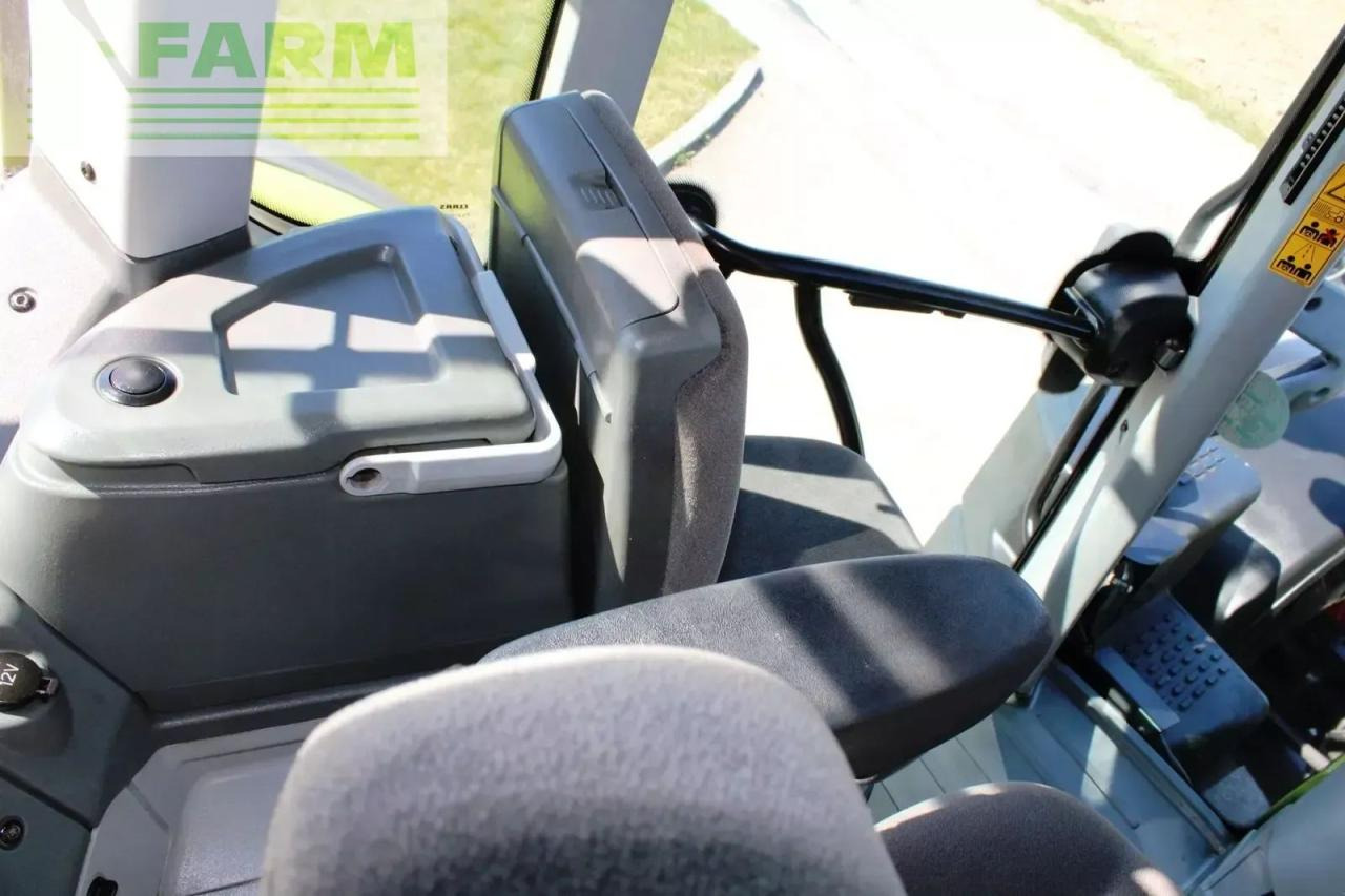 Tractor CLAAS arion 650 cmatic CMATIC