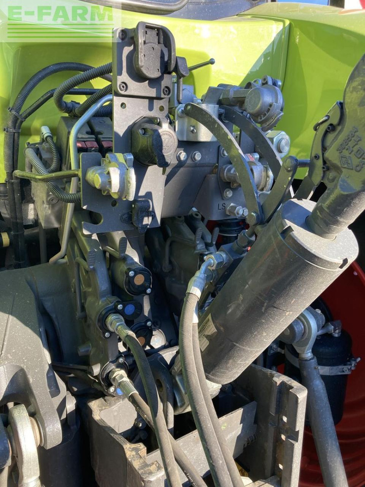 Tractor CLAAS arion 650 cmatic cebis CMATIC CEBIS