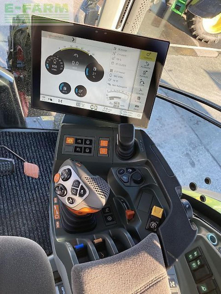 Tractor CLAAS arion 650 cmatic cebis CMATIC CEBIS