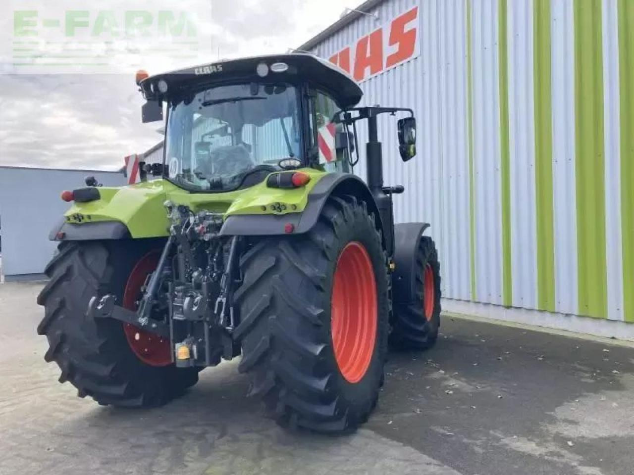 Tractor CLAAS arion 650 cmatic cis+ CMATIC CIS+