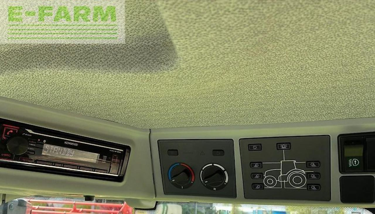 Tractor CLAAS arion 650 cmatic cis+ CMATIC CIS+