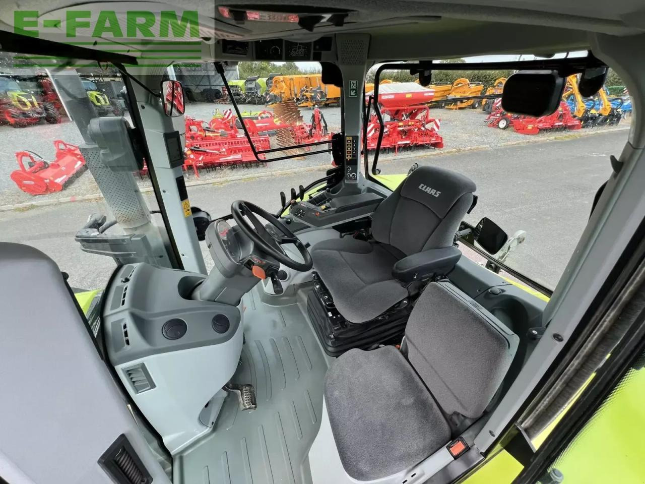 Tractor CLAAS arion 650 concept