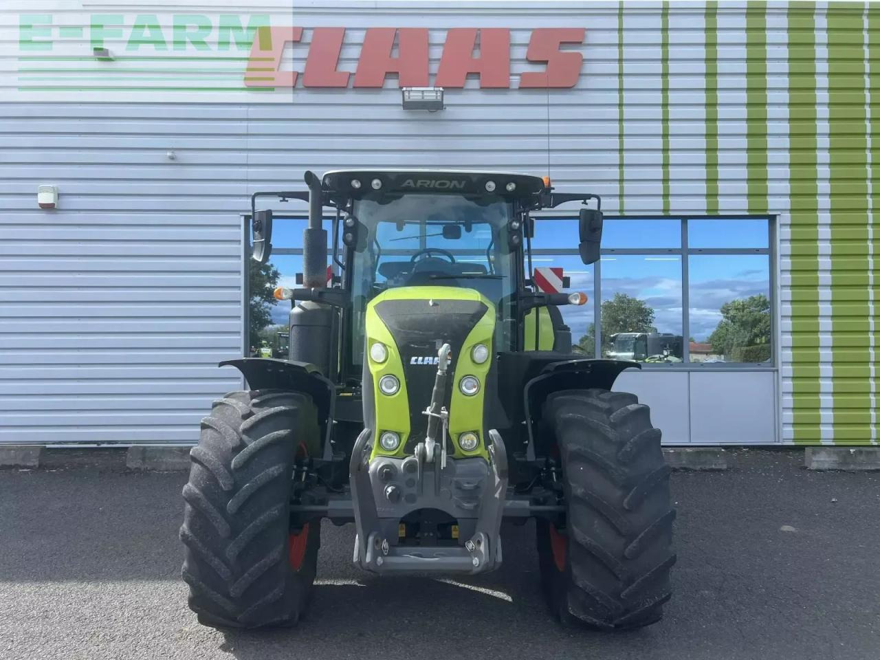Tractor CLAAS arion 650 concept