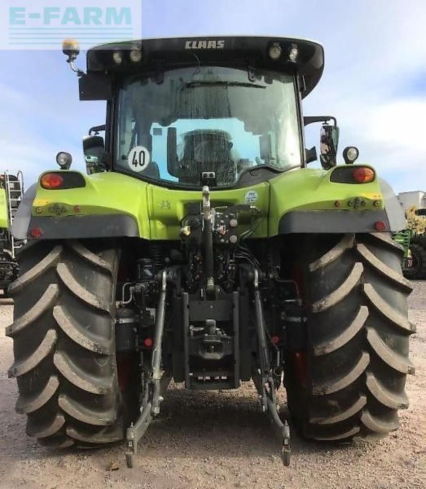 Tractor CLAAS arion 650 hexa