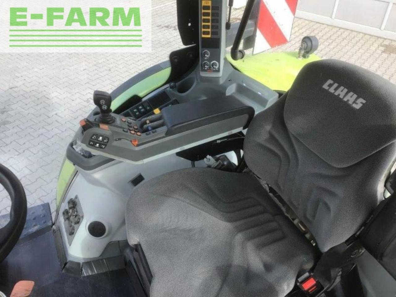 Tractor CLAAS arion 650 hexa stage v