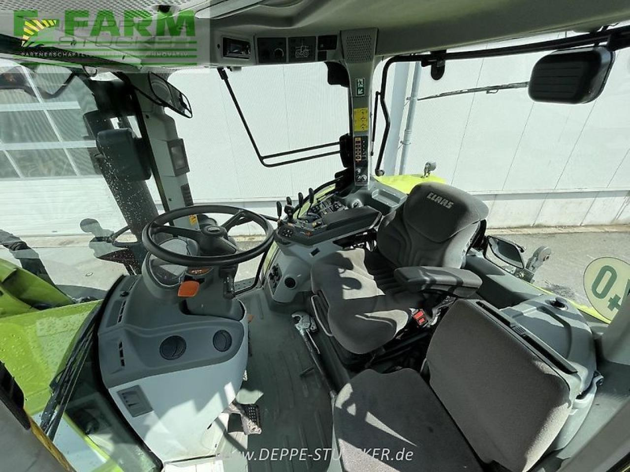 Tractor CLAAS arion 650 hexashift
