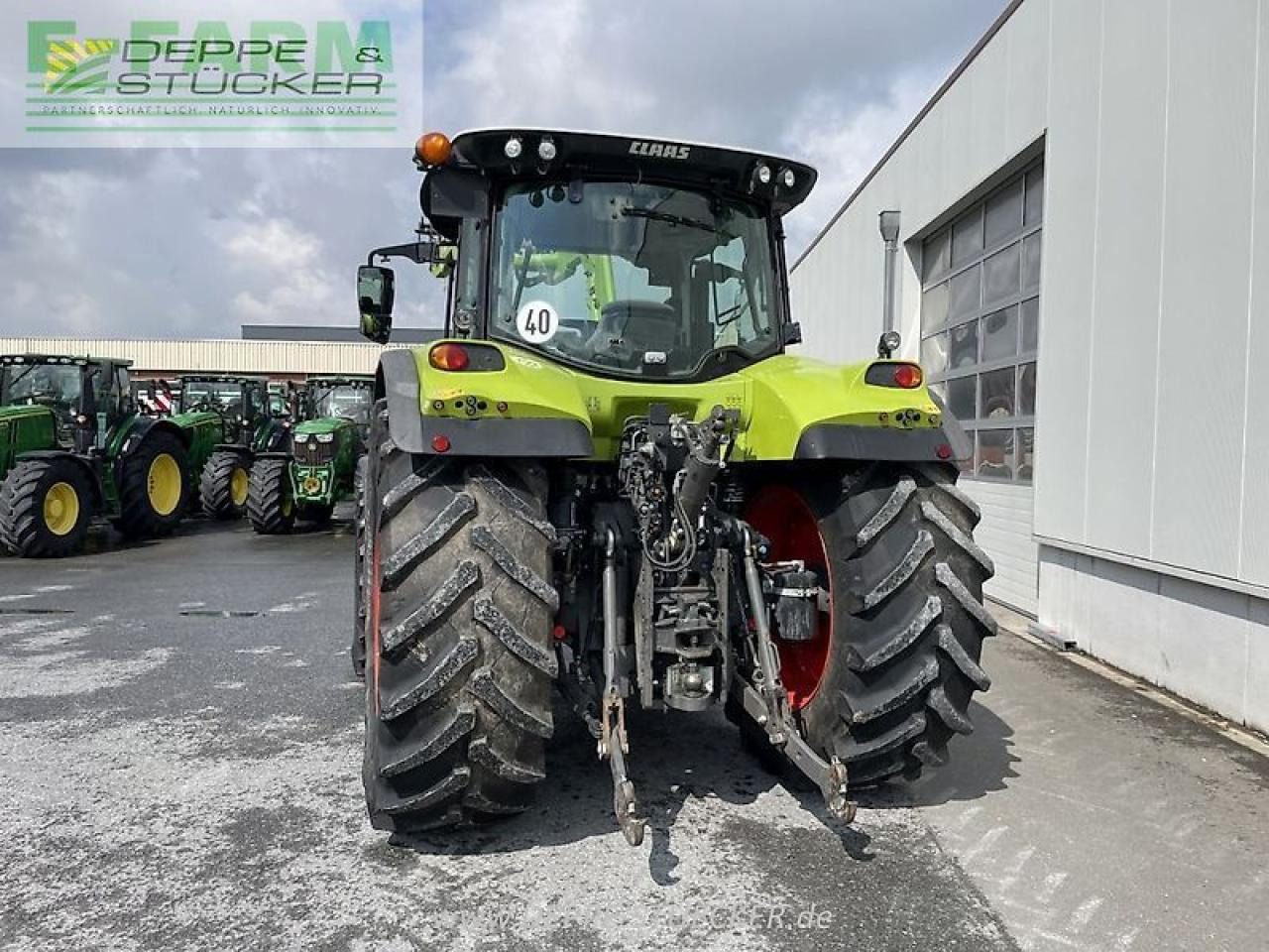 Tractor CLAAS arion 650 hexashift