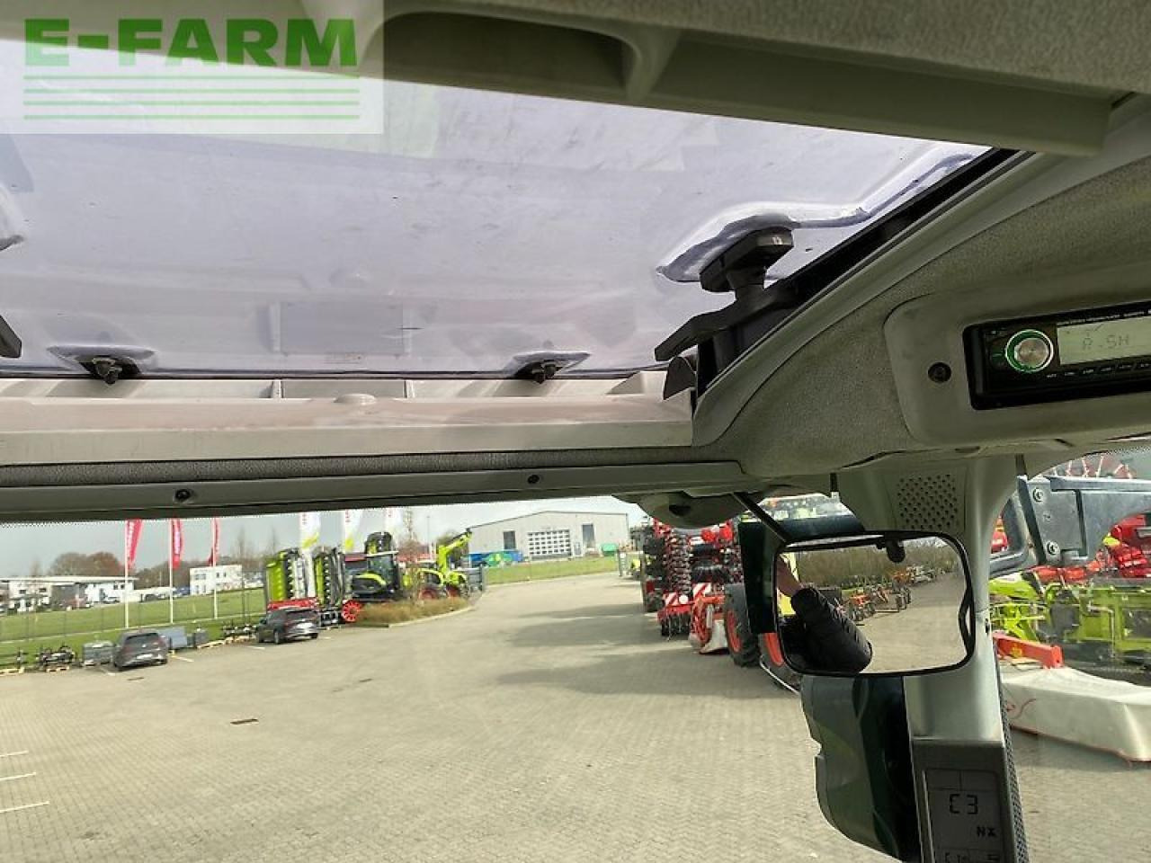 Tractor CLAAS arion 650 hexashift cis HEXASHIFT CIS