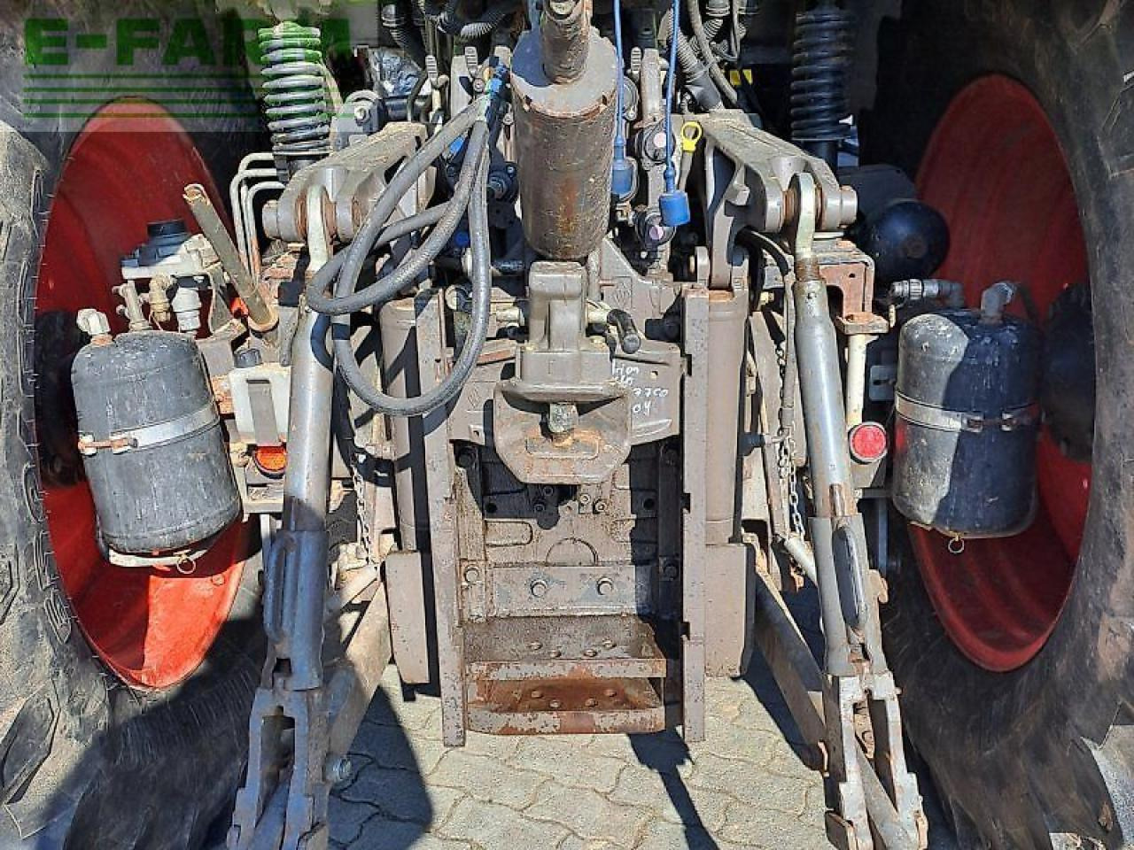 Tractor CLAAS arion 650 t4i