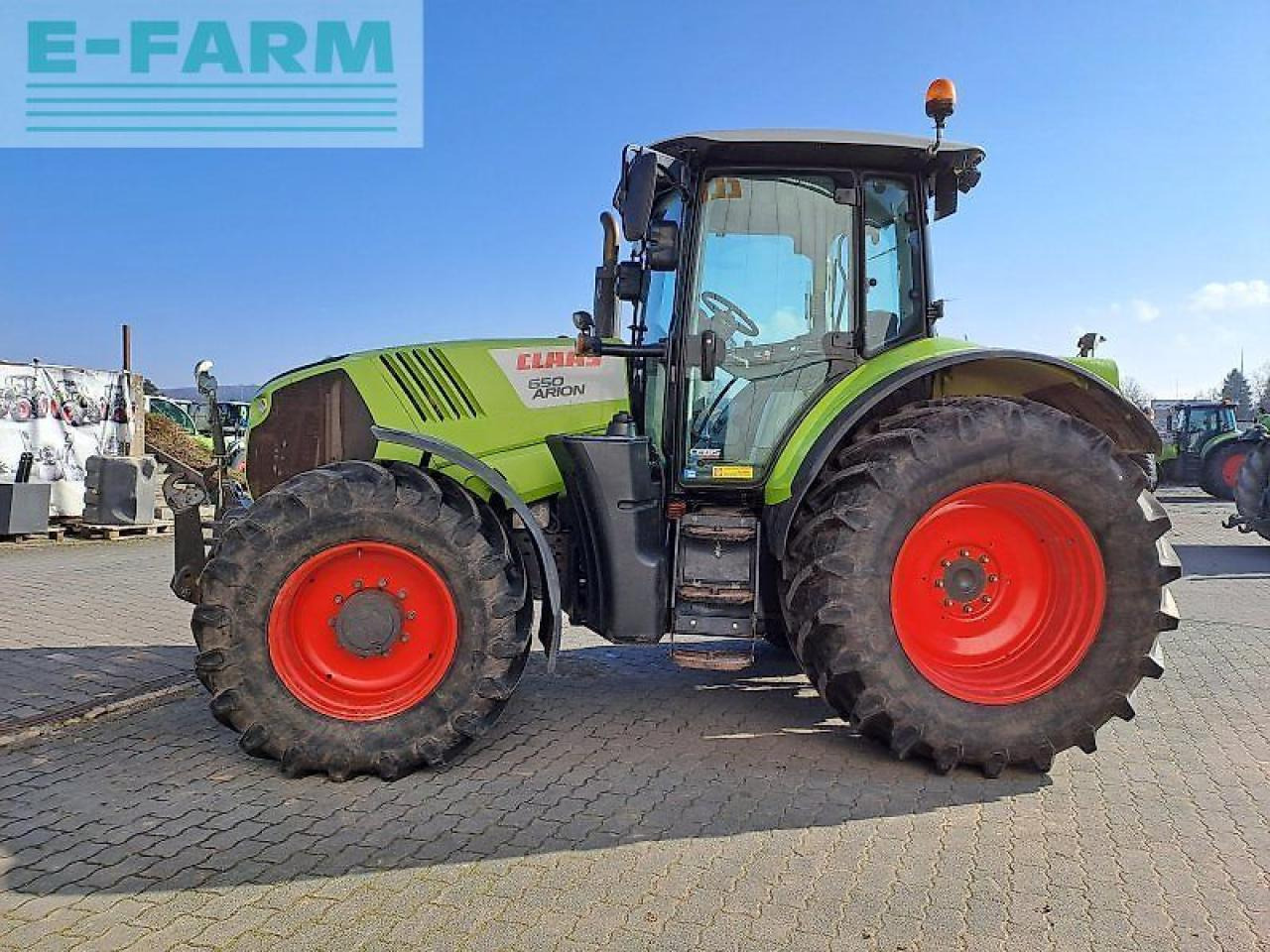 Tractor CLAAS arion 650 t4i