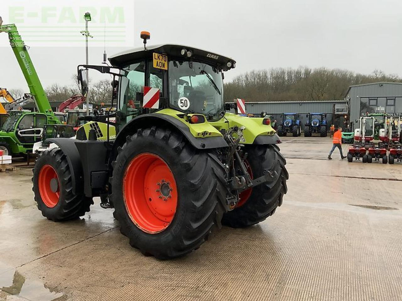 Tractor CLAAS arion 650 tractor (st25369)