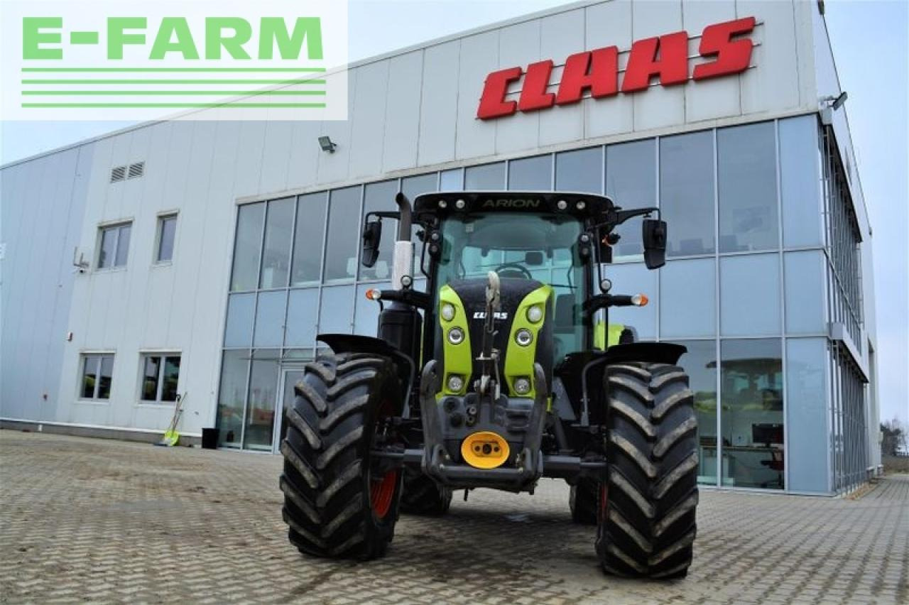 Tractor CLAAS arion 660