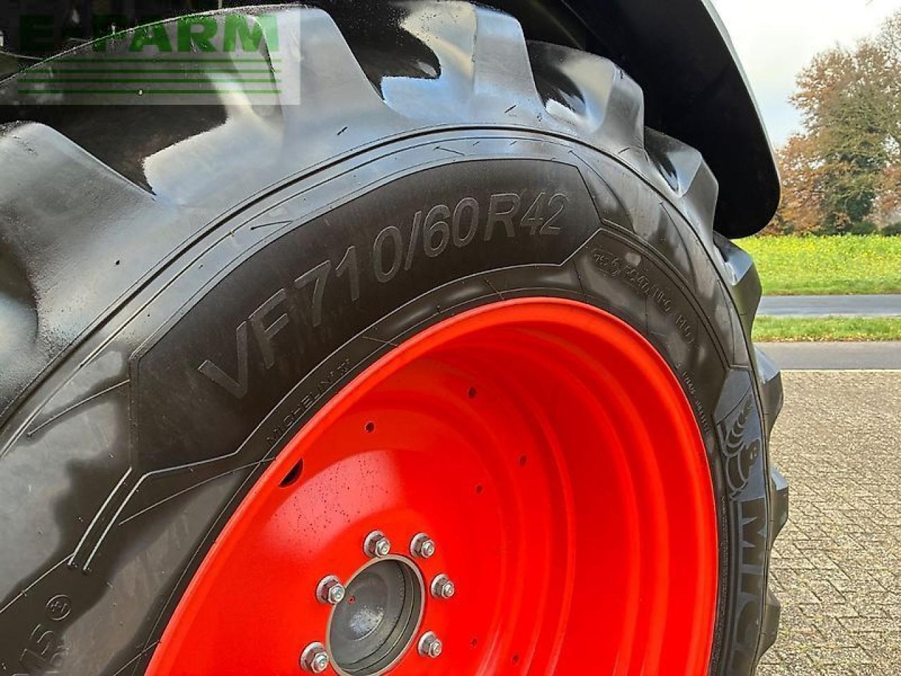 Tractor CLAAS arion 660