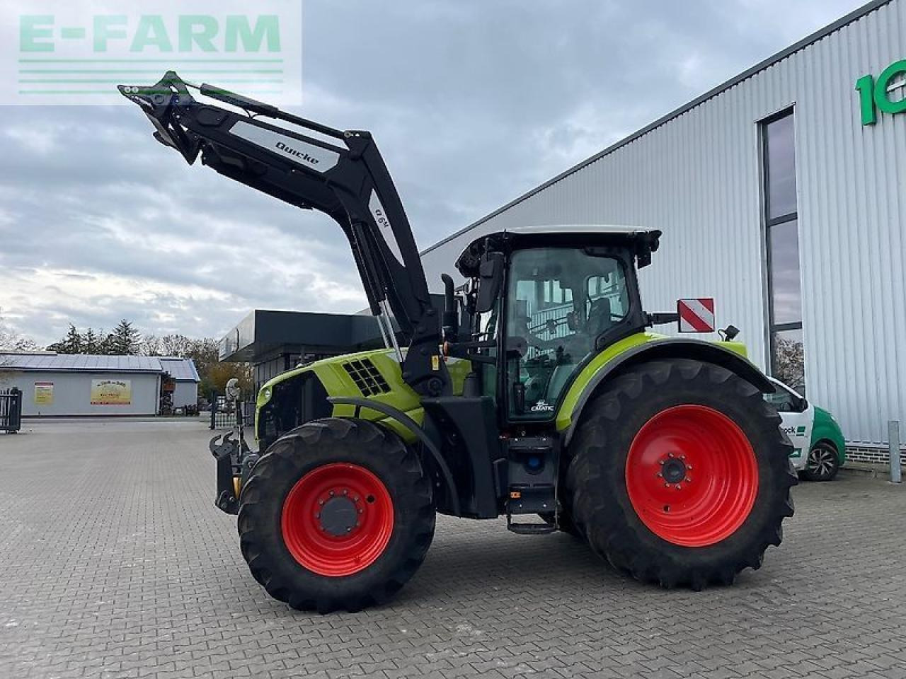 Tractor CLAAS arion 660 cis+