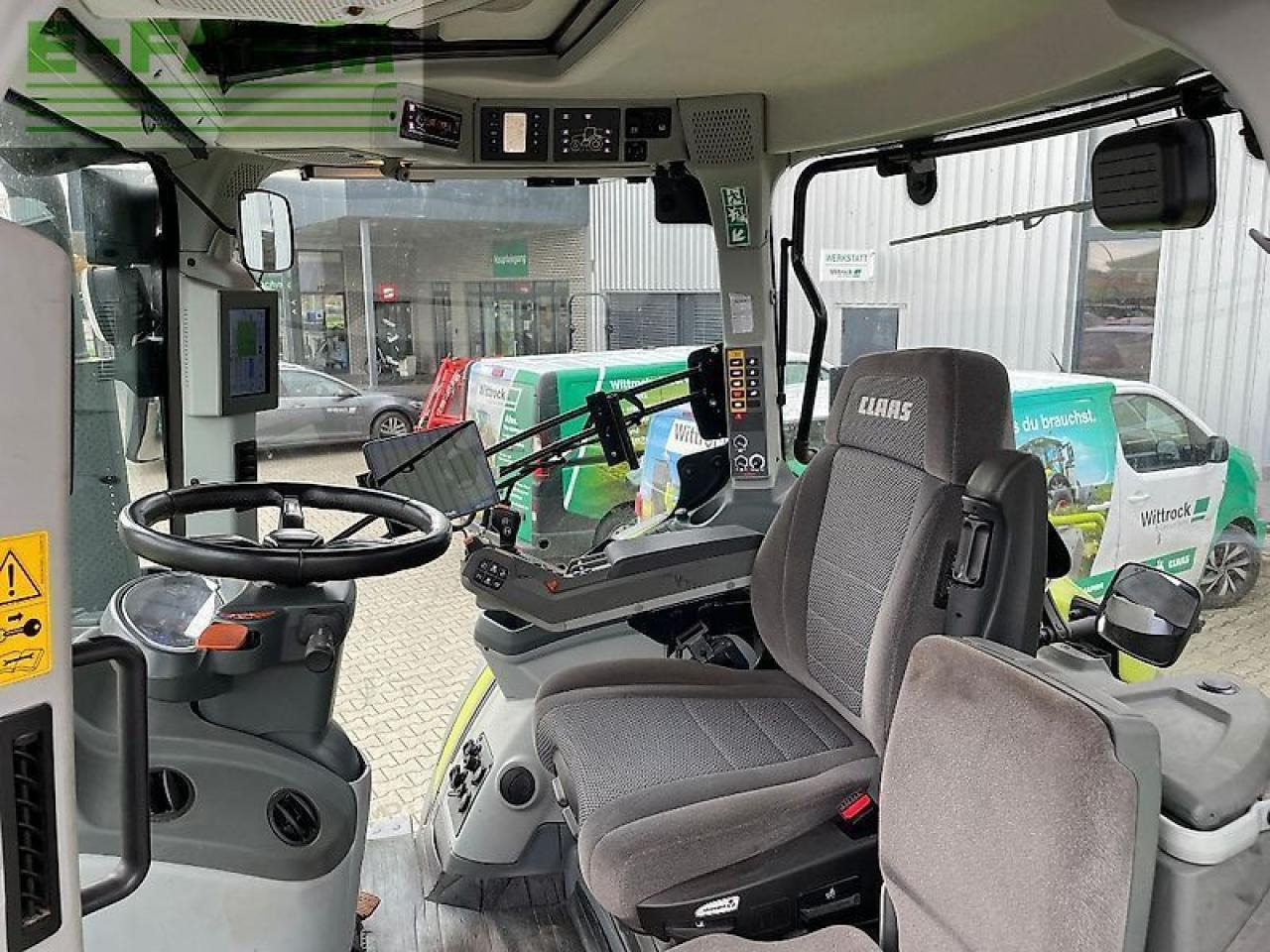 Tractor CLAAS arion 660 cis+