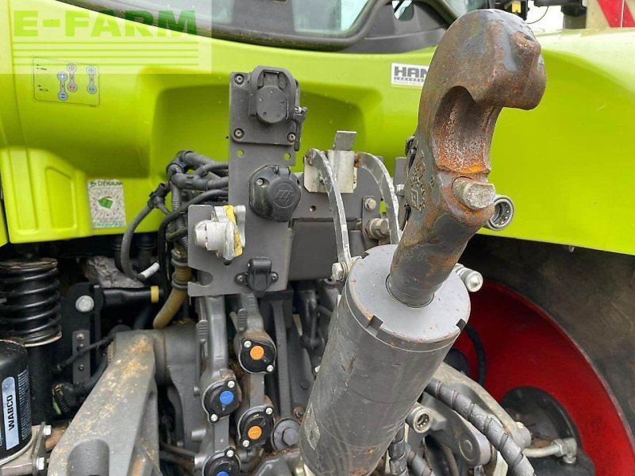 Tractor CLAAS arion 660 cis + CMATIC CIS+