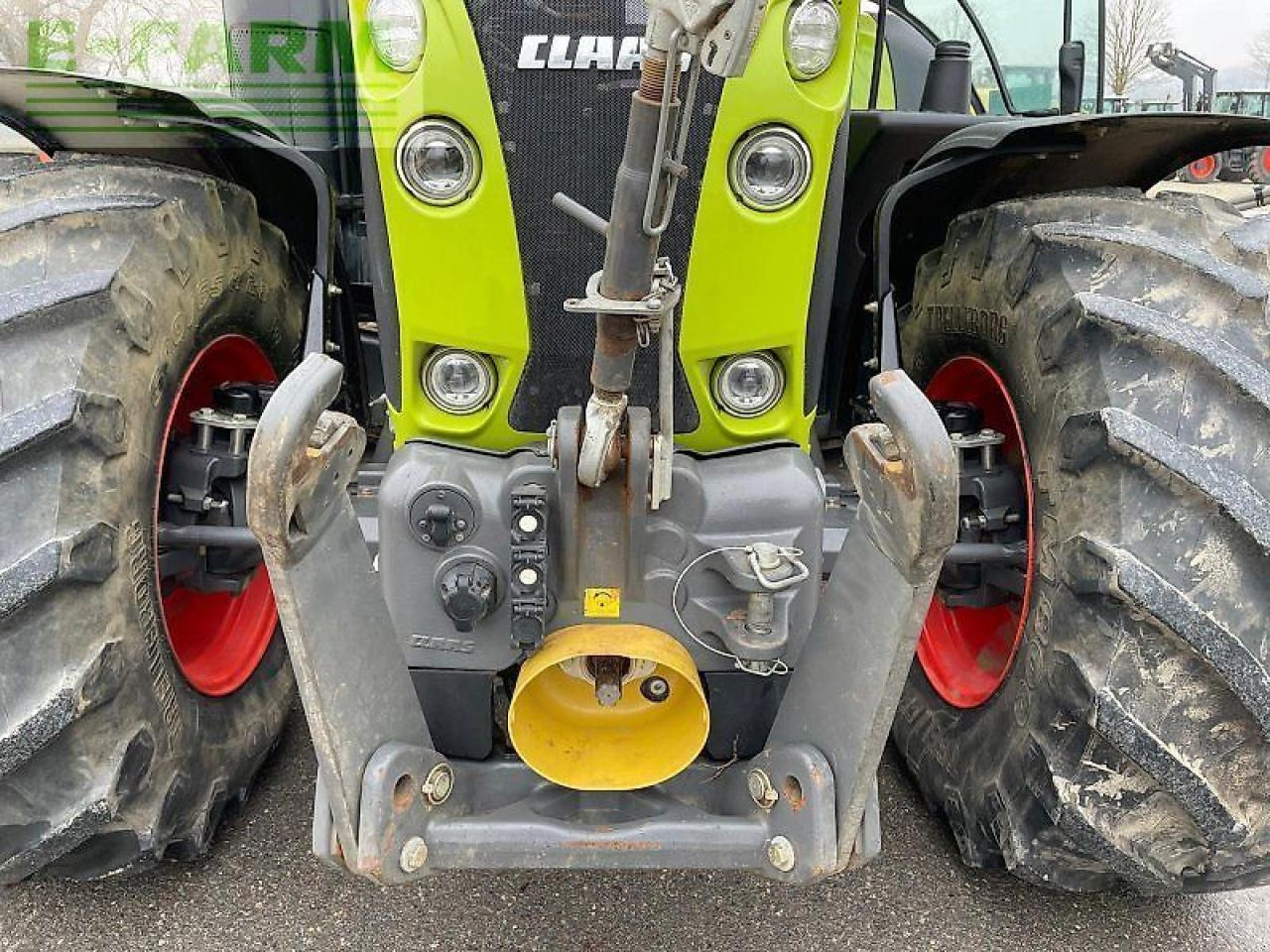 Tractor CLAAS arion 660 cis + CMATIC CIS+