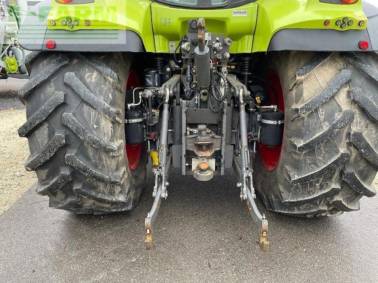 Tractor CLAAS arion 660 cis + CMATIC CIS+