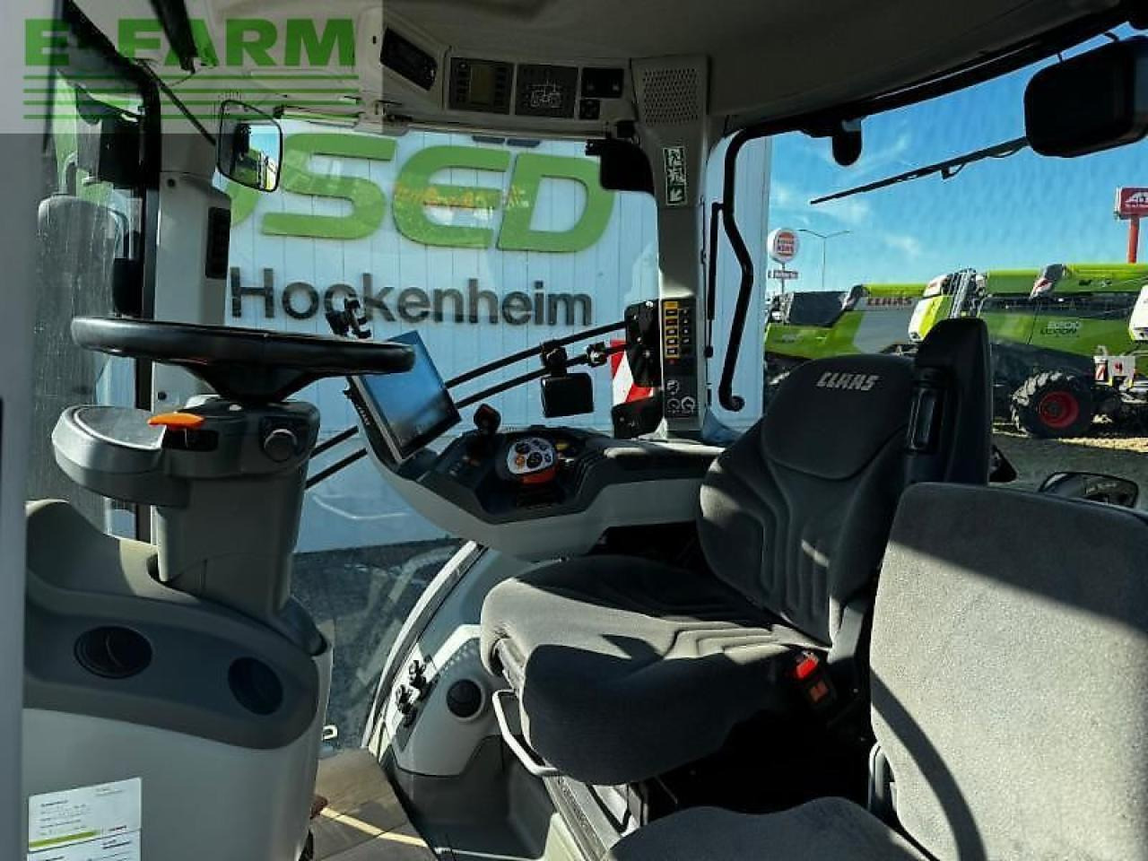 Tractor CLAAS arion 660 cmatic