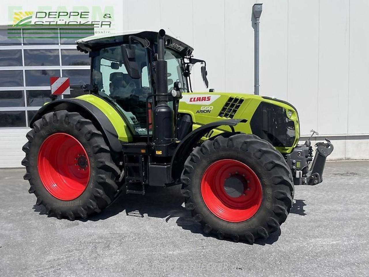 Tractor CLAAS arion 660 cmatic