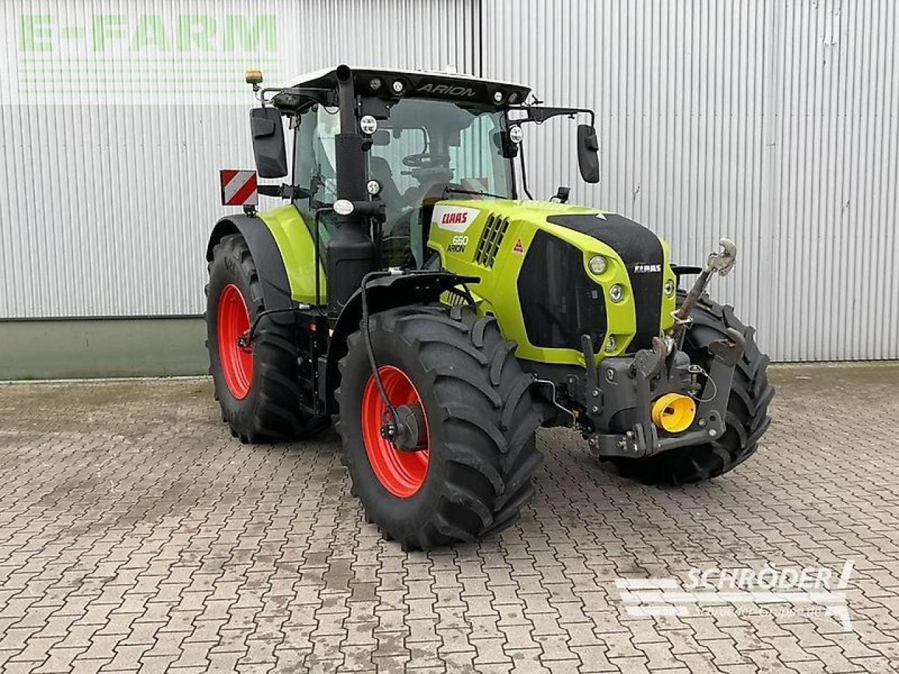 Tractor CLAAS arion 660 cmatic