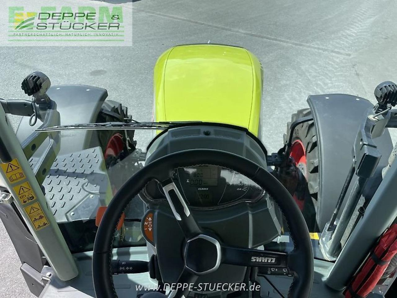 Tractor CLAAS arion 660 cmatic