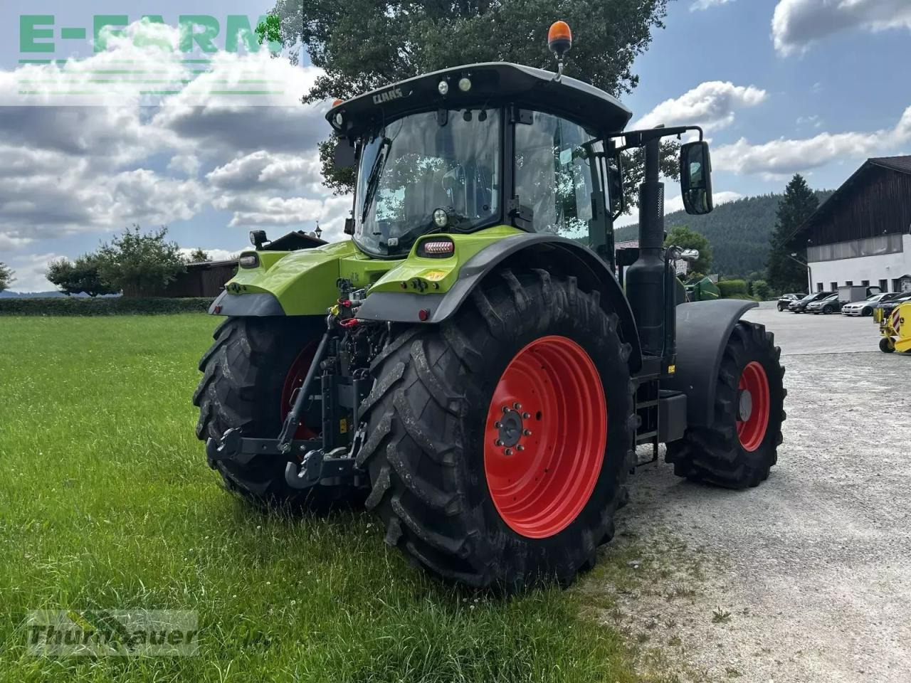 Tractor CLAAS arion 660 cmatic