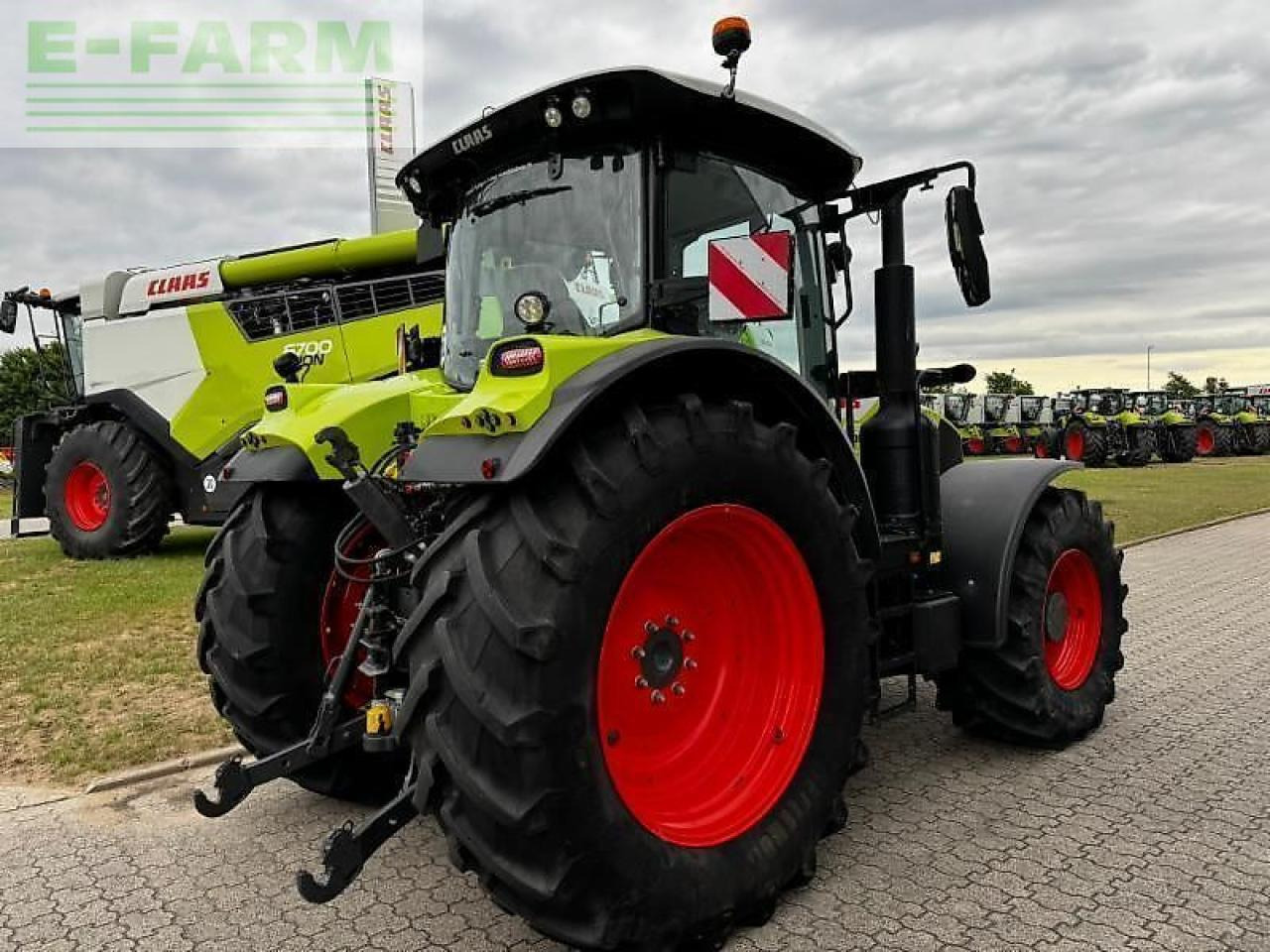 Tractor CLAAS arion 660 cmatic
